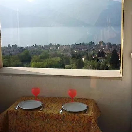 아파트 Mit Blick Auf Den Maggiore By Interhome Germignaga