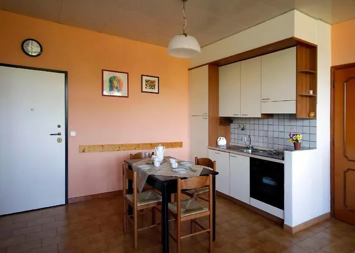 Mit Blick Auf Den Maggiore By Interhome Apartamento